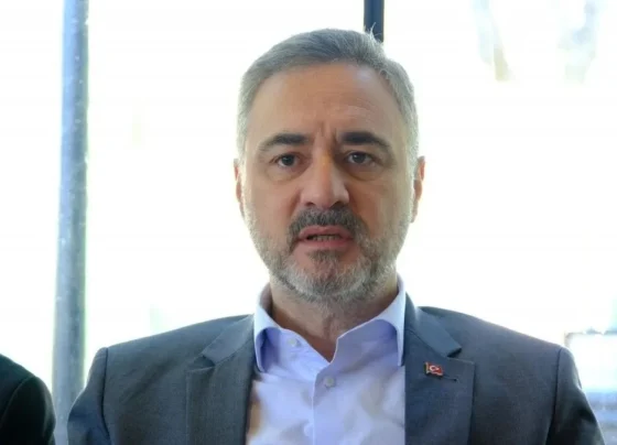 AK Parti Milletvekili Sarıçam'dan CHP'li belediyeye su zammı tepkisi: Neden halka zulmediyorsunuz?