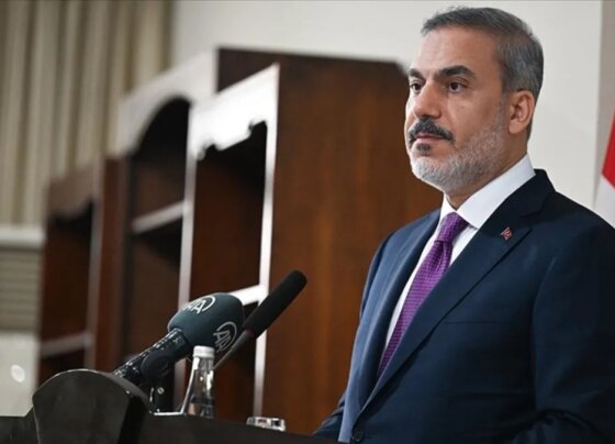 Bakan Fidan, İsveçli heyetle bir araya geldi