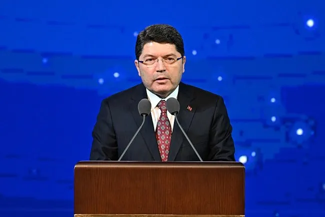 Bakan Tunç’tan Bolu’daki otel yangınına ilişkin açıklama: Bu faciaya neden olanlar hesap verecek