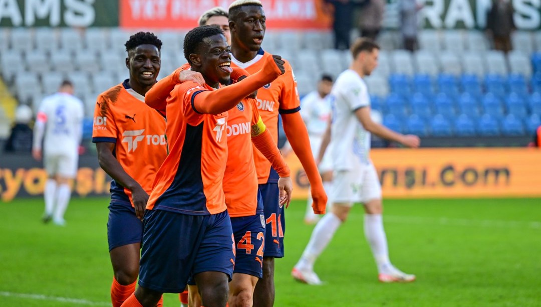 Başakşehir, sahasında 3 puanı 2 golle aldı – Son Dakika Spor Haberleri
