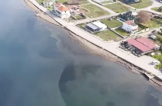 Denize atık su deşarj eden Balıkesir Büyükşehir’e ceza