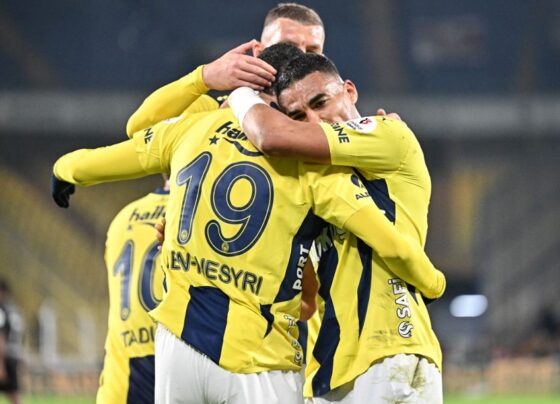Fenerbahçe, Midtjylland maçı kamp kadrosunu açıkladı - Son Dakika Spor Haberleri