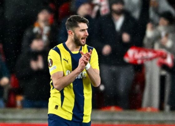 Fenerbahçe'de İsmail Yüksek gelişmesi