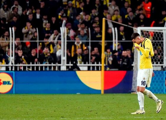 Fenerbahçe'ye Mert Müldür'den kötü haber: Sakatlığı açıklandı - Son Dakika Spor Haberleri