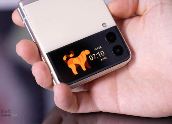 Galaxy Z Flip 3 için Ocak 2025 güncellemesi yayında