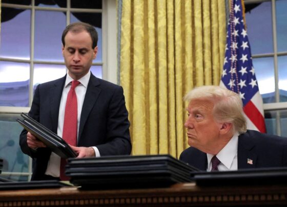 "Kovuldunuz!": Trump, göreve gelir gelmez Beyaz Saray çalışanlarını gönderdi! - Son Dakika Dünya Haberleri