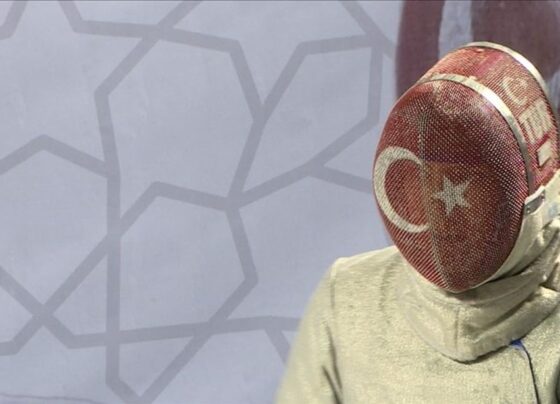 Milli eskrimci Aleyna Ertürk, Bahreyn'de altın madalya kazandı - Son Dakika Spor Haberleri