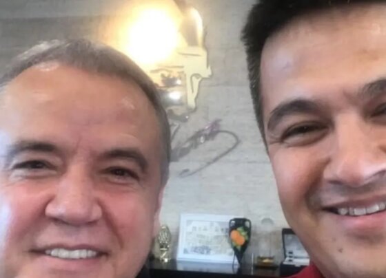 Muhittin Böcek, yeğenini Genel Sekreter Yardımcısı yaptı