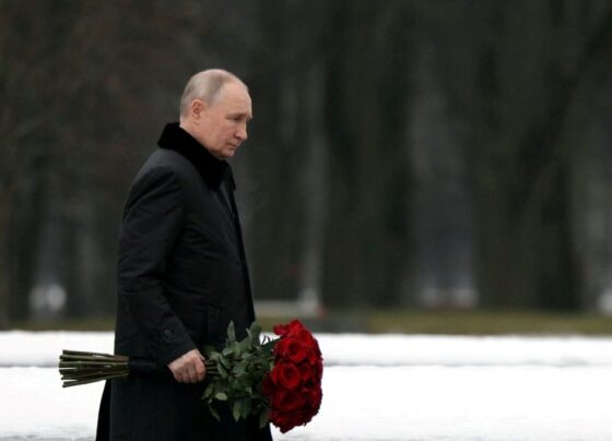 “O gayrımeşru ile görüşmem”: Putin’den sert çıkış
