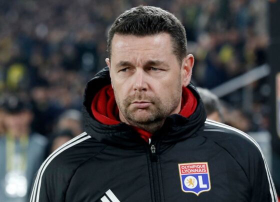 Olimpik Lyon'da Pierre Sage gönderildi - Son Dakika Spor Haberleri