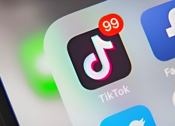 Trump el attı: TikTok yeniden erişime açıldı!