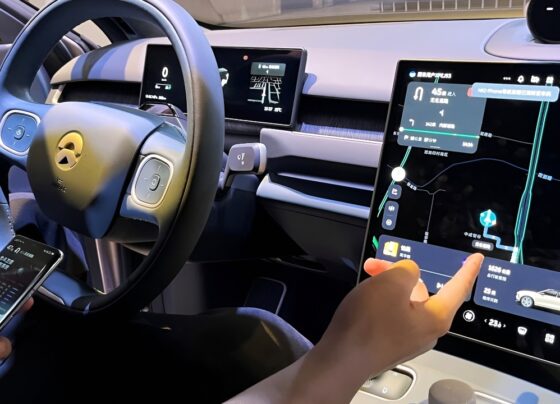 20 otomobil üreticisi DeepSeek'e bağlandı! Neden Tesla yok?