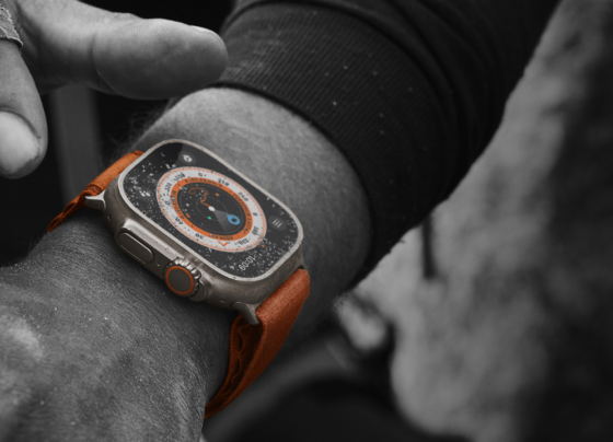 Apple Watch bir kez daha hayat kurtardı!