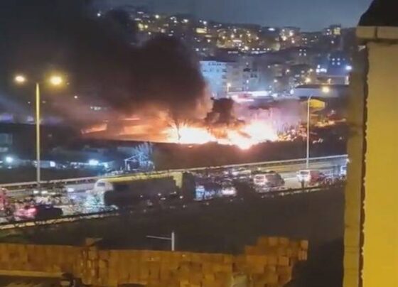 Avcılar'da geri dönüşüm tesisinde yangın haberi