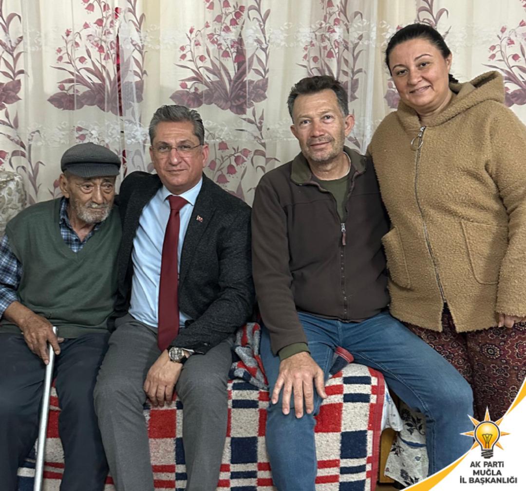 Ayakkabıları fark edilince, silip yeniden paylaştı… AK Partili Haluk Laçin’in gündem yaratan ev ziyareti