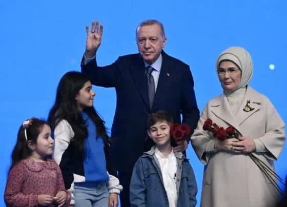 Başkan Erdoğan: Nüfus düşüyor tehlike görülmeli