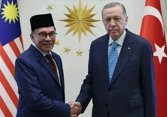 Başkan Erdoğan'dan Asya'da diplomasi trafiği! Malezya Endonezya ve Pakistan'a kritik ziyaretler