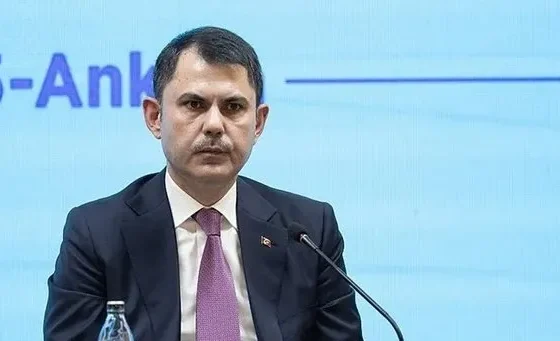 Bebek'teki deniz kirliliği vatandaşları isyan ettirdi