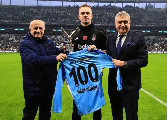 Beşiktaş'ta Mert Günok dalya dedi: Plaket ve Fair Play ödülü - Son Dakika Spor Haberleri