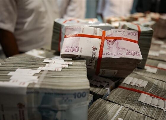 Bütçe 829 milyar TL açık verdi
