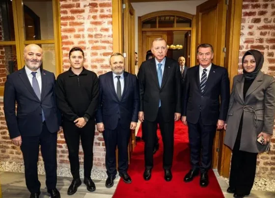 Cumhurbaşkanı Erdoğan'dan teşkilata birlik ve beraberlik mesajı