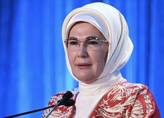 Emine Erdoğan, Cumhurbaşkanlığı Millet Kütüphanesi'nin 5'inci yaşını kutladı: