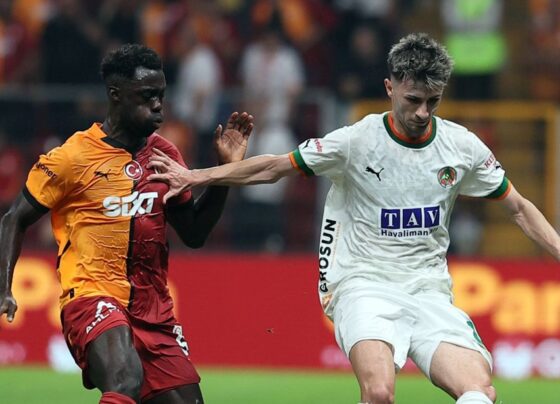 Galatasaray'da Eren Elmalı defteri kapandı: Sürpriz sol bek adayı ortaya çıktı - Son Dakika Spor Haberleri