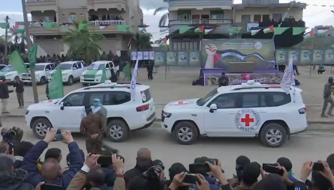 Hamas 3 İsrailli esiri serbest bırakıyor: Gazze’de beşinci tur – Son Dakika Dünya Haberleri