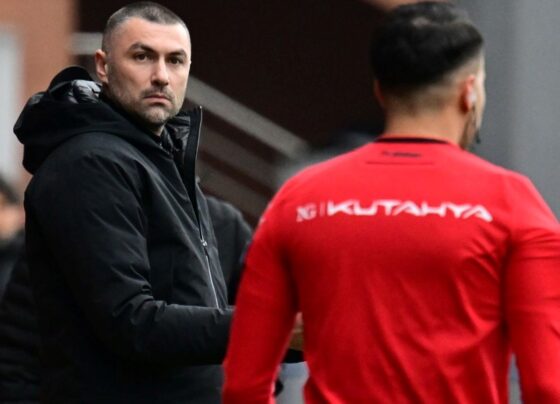 Kasımpaşa'da Burak Yılmaz Fenerbahçe maçında yok - Son Dakika Spor Haberleri
