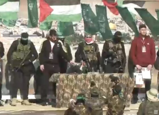 "Kıyamet" kopmadı: Hamas Gazze'deki esirleri Kızılhaç'a teslim etti - Son Dakika Dünya Haberleri