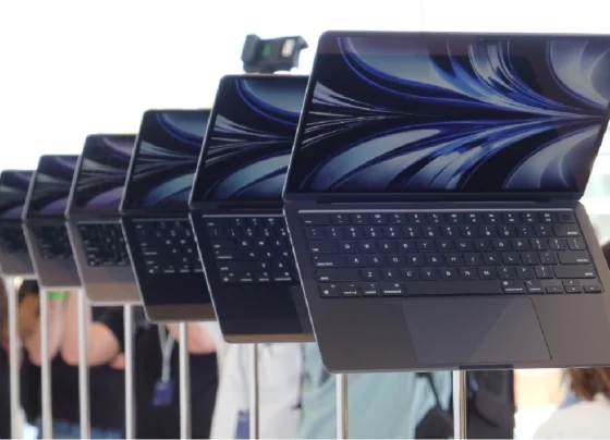 MacBook Air ekranı yenileniyor! - ShiftDelete.Net