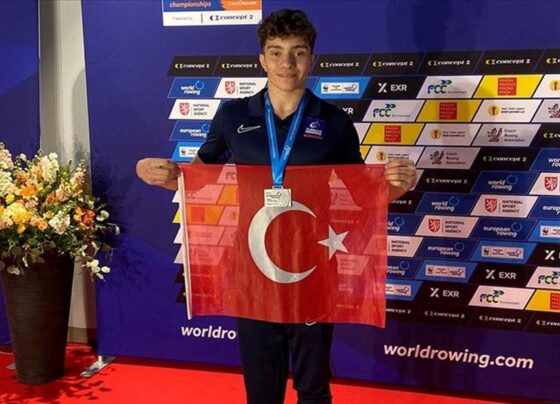 Milli para kürekçi Yiğit Doğukan Bozkurt, dünya rekoru kırdı - Son Dakika Spor Haberleri