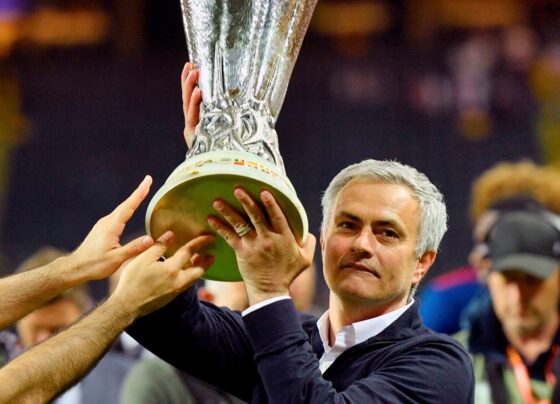 "Mourinho final istiyor" (12 Şubat 2025 spor manşetleri) - Son Dakika Spor Haberleri