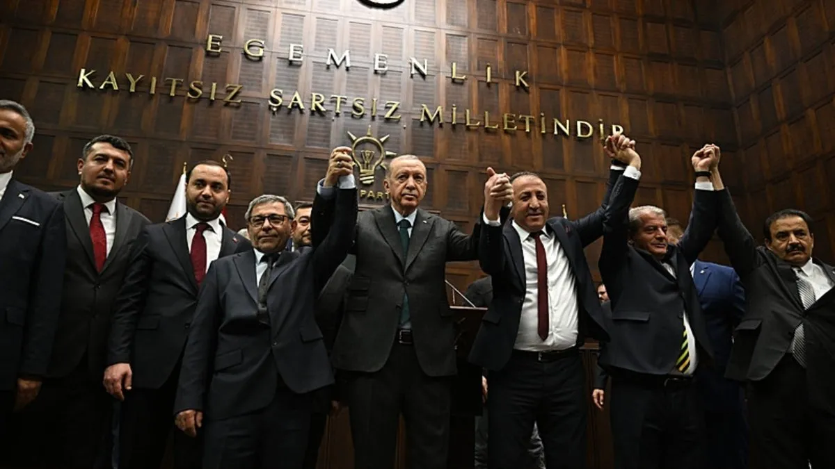 SON DAKİKA | 10 belediye başkanı AK Parti'ye katıldı! İşte o isimler