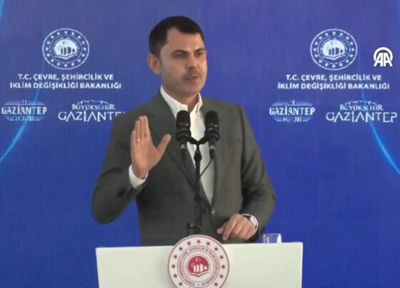 Son Dakika... Çevre ve Şehircilik Bakanı Kurum Gaziantep'te: Depremin acı izlerini siliyoruz!