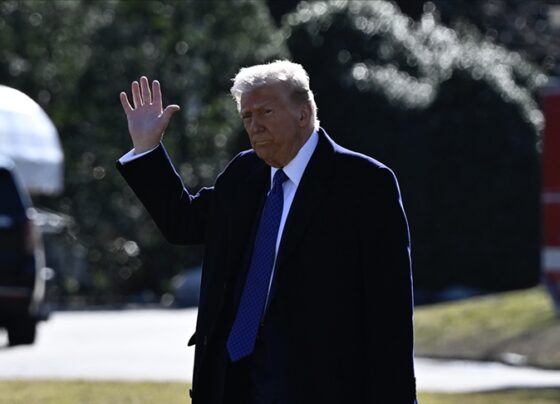 Trump'tan 'yasa ihlali' iddialarına Napolyon'un sözüyle yanıt