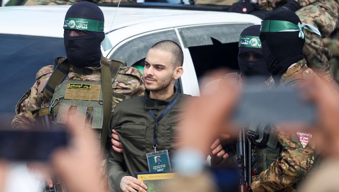 Hamas’tan ateşkes açıklaması: İsrail çekilir ve saldırıları durdurursa rehineleri bırakırız – Son Dakika Dünya Haberleri
