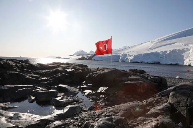 Ankara’dan “Arktik” açılımı: Spitsbergen (Svalbard) Antlaşması Türkiye açısından yürürlüğe girdi
