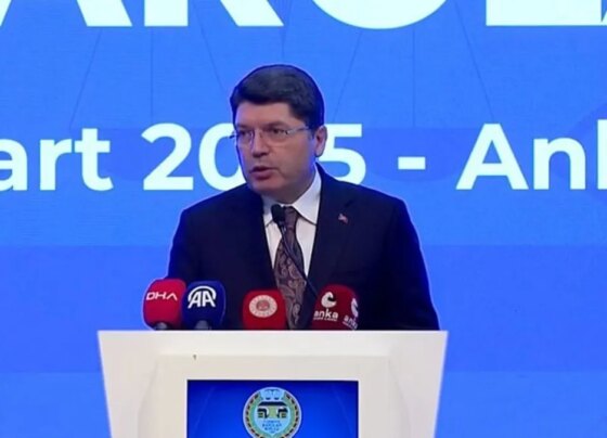 Bakan Tunç: Soykırımcı İsrail'i lanetliyorum