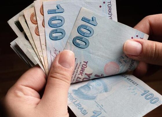 Bayram ikramiyesi 4 bin liraya çıkarılıyor Kanun teklifi TBMMde
