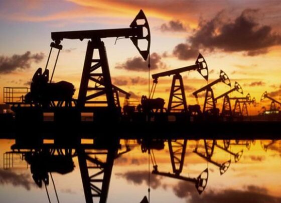 Brent petrolde yön arayışı sürüyor