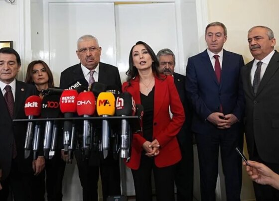 DEM’den MHP ve AK Parti’ye ziyaret