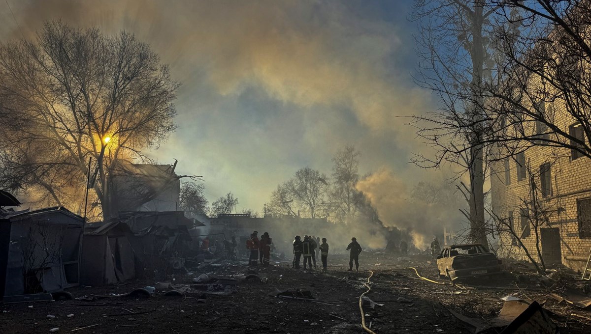 Distopya değil gerçek: Harkov ve Odesa’daki Rus bombardımanı fotoğraflara böyle yansıdı