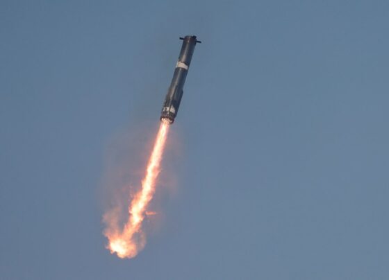 En güçlü uzay roketi: SpaceX, Starship’in 8’inci uçuş testini gerçekleştirdi - 1