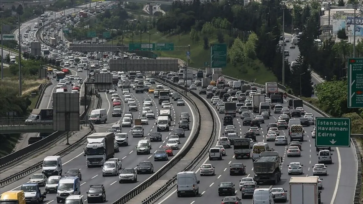 İstanbul’da trafik yoğunluğu yüzde 83’e çıktı