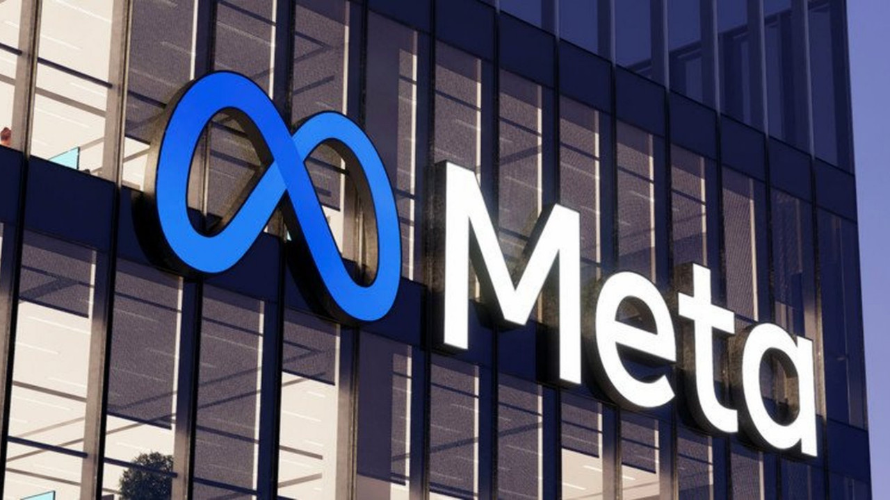 Meta, kullanıcı verileri ile yapay zekasını eğitecek!