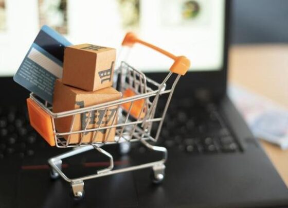 Tüketicilerin ayıplı ürün, online alışveriş ve abonelik şikayetleri yükselişte