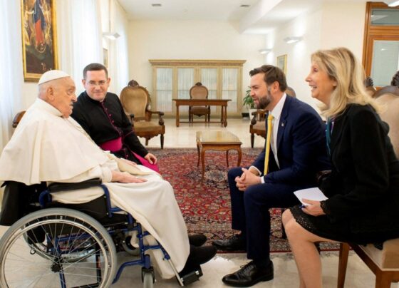 ABD Başkan Yardımcısı Vance, Papa Francis’le görüştü - Son Dakika Dünya Haberleri