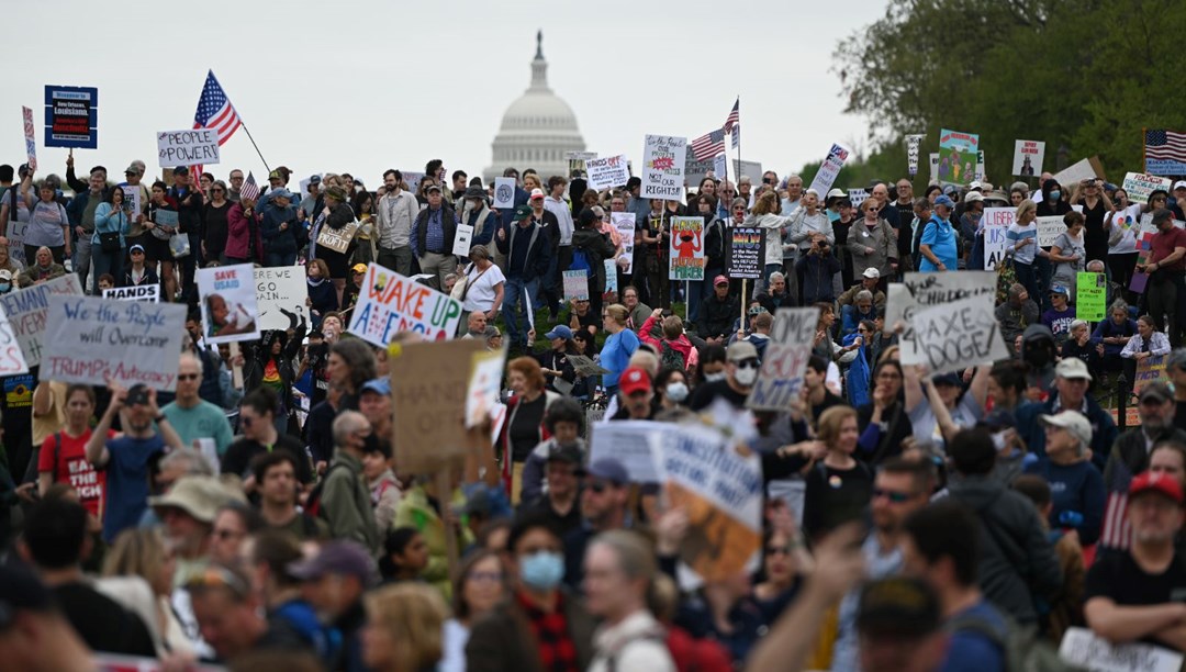 ABD’de on binlerce kişi Trump ve Musk’ı protesto etti – Son Dakika Dünya Haberleri
