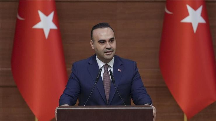 Bakan Kacır: Büyüyen Türkiye hedeflerine emin adımlarla ilerliyor